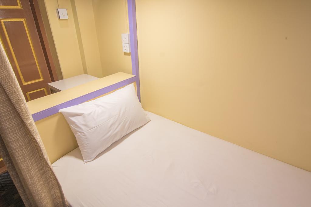 Cinderella Hotel Moulmein Esterno foto