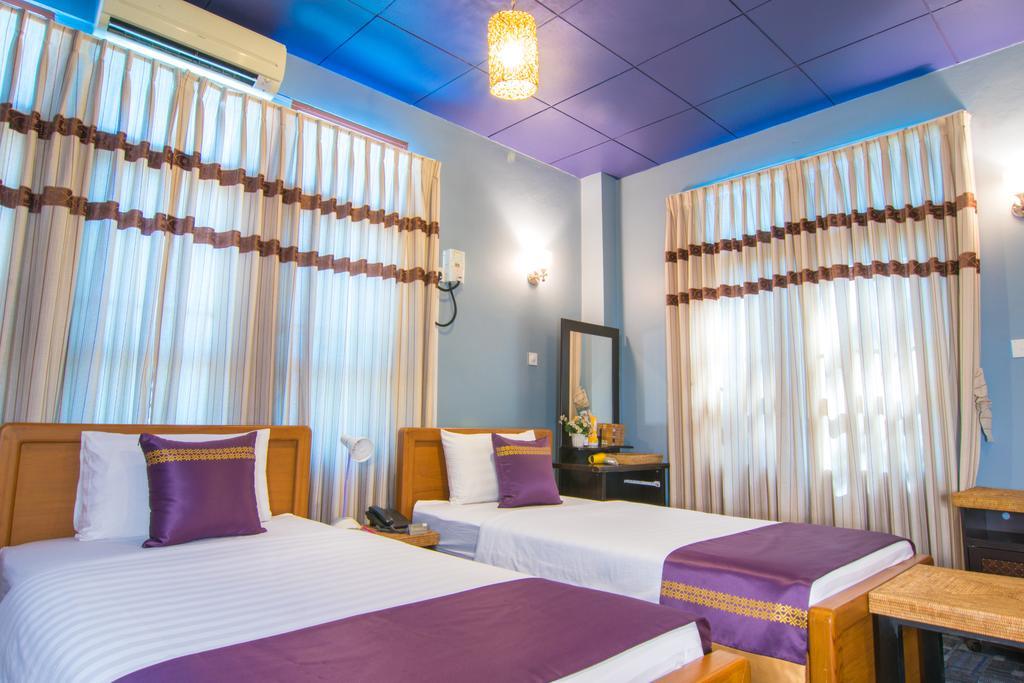 Cinderella Hotel Moulmein Esterno foto